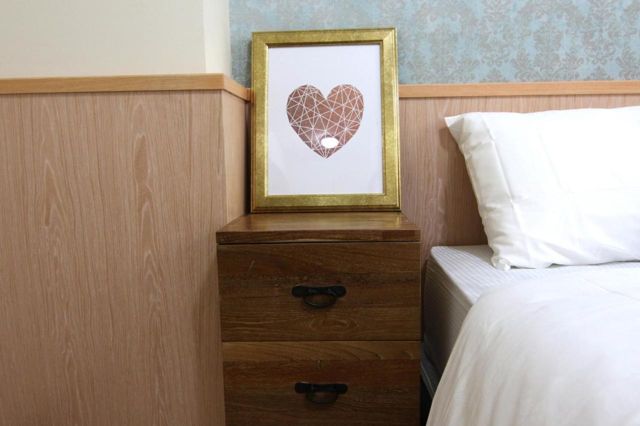 R&H B&B ตงกั่ง ภายนอก รูปภาพ